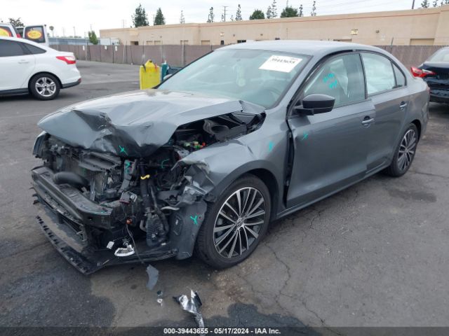 3VWD17AJ2GM397472 Volkswagen Jetta 1.8t Sport
