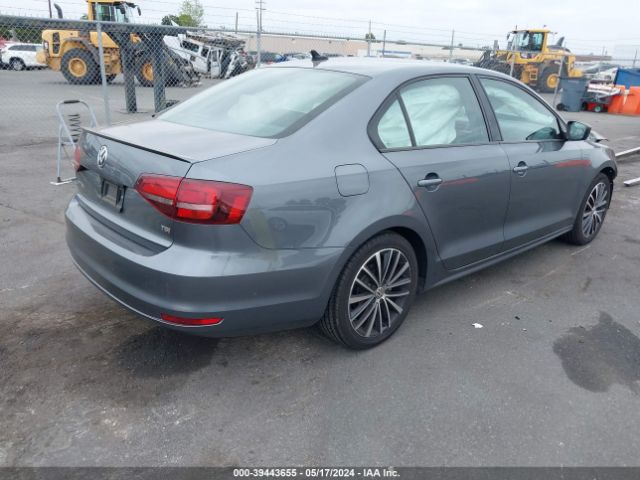 3VWD17AJ2GM397472 Volkswagen Jetta 1.8t Sport