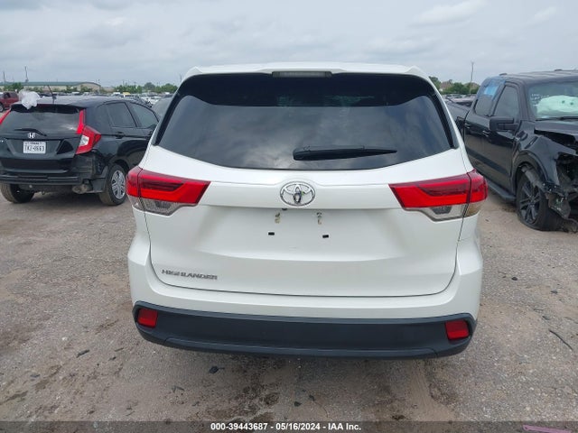 Toyota Highlander Le 2019 5TDZARFH7KS055048 Image 16
