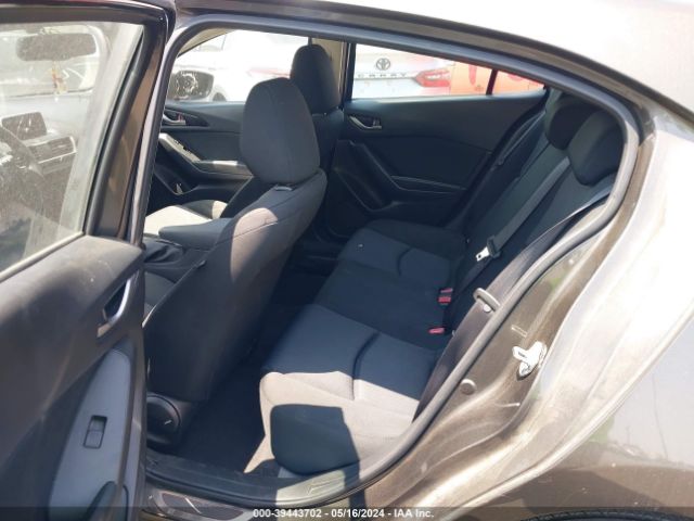 JM1BM1K7XE1176049 Mazda Mazda3 I Sport
