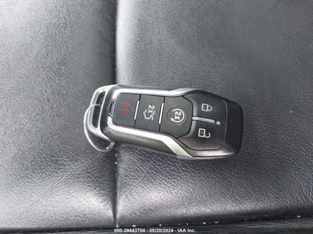 1FM5K8D88HGC35582 Ford EXPLORER XLT
