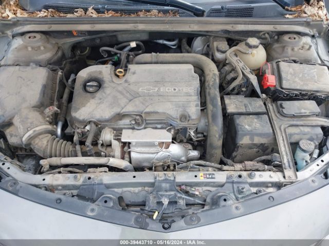 1G1ZD5ST0JF162167 Chevrolet MALIBU LT