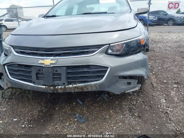 1G1ZD5ST0JF162167 Chevrolet MALIBU LT