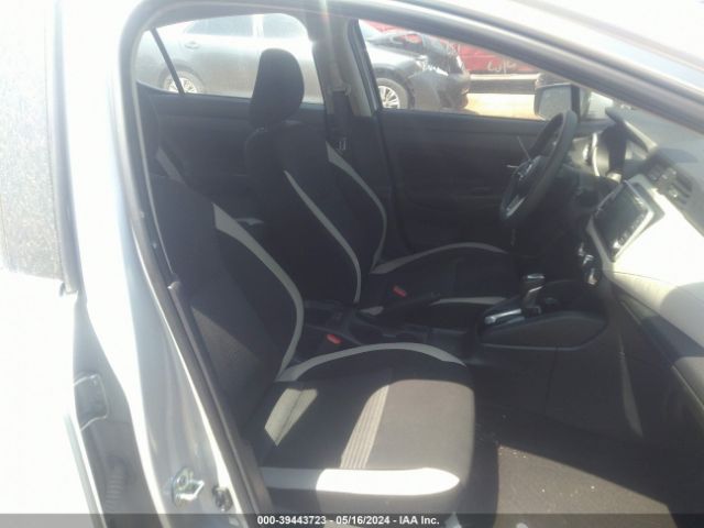 3N1CN8EV0ML869582 Nissan Versa Sv Xtronic Cvt