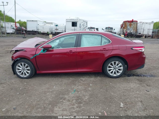 Toyota CAMRY LE 2018 4T1B11HK9JU650596 Image 14