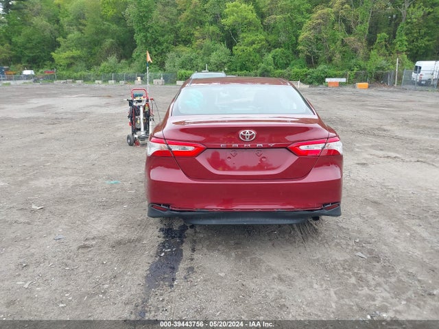 Toyota CAMRY LE 2018 4T1B11HK9JU650596 Image 16
