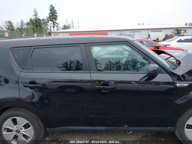 KNDJN2A26G7271065 KIA Soul