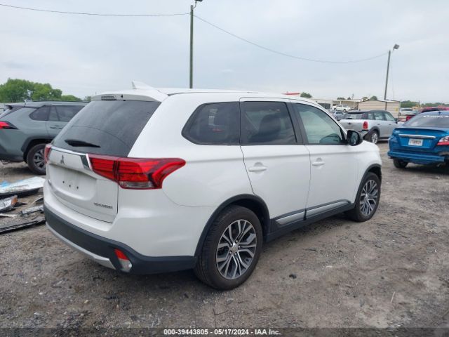 JA4AD2A36HZ057740 Mitsubishi Outlander Es