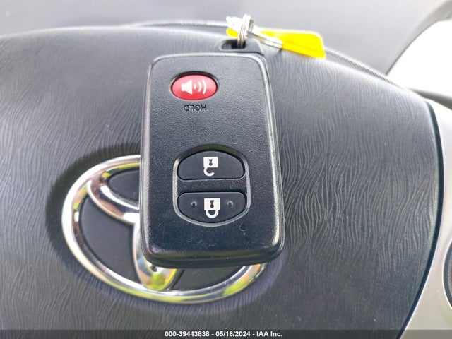 Toyota Prius Two 2015 JTDKN3DU4F1898730 Image 11