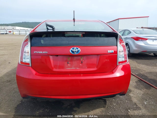 Toyota Prius Two 2015 JTDKN3DU4F1898730 Image 16