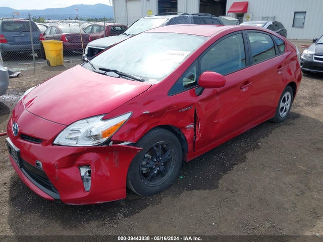 Toyota Prius Two 2015 JTDKN3DU4F1898730 Image 2