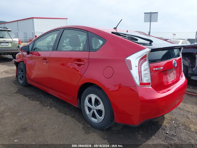 Toyota Prius Two 2015 JTDKN3DU4F1898730 Image 3