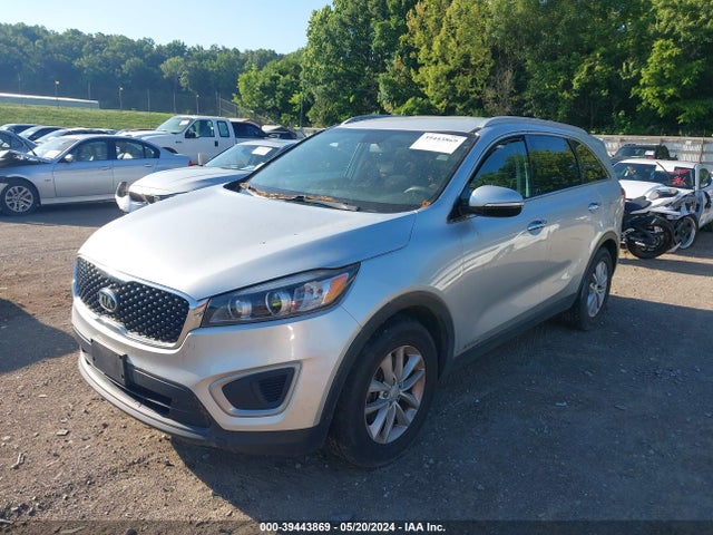 KIA Sorento 3.3l Lx 2017 5XYPGDA54HG336204 Image 2