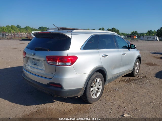 KIA Sorento 3.3l Lx 2017 5XYPGDA54HG336204 Image 4
