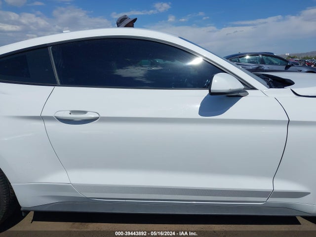 Ford Mustang Ecoboost Fastback 2020 1FA6P8TH4L5177072 Image 12
