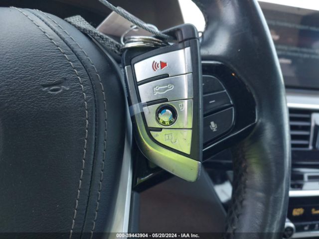 WBAJA7C58JG908476 BMW 530i Xdrive