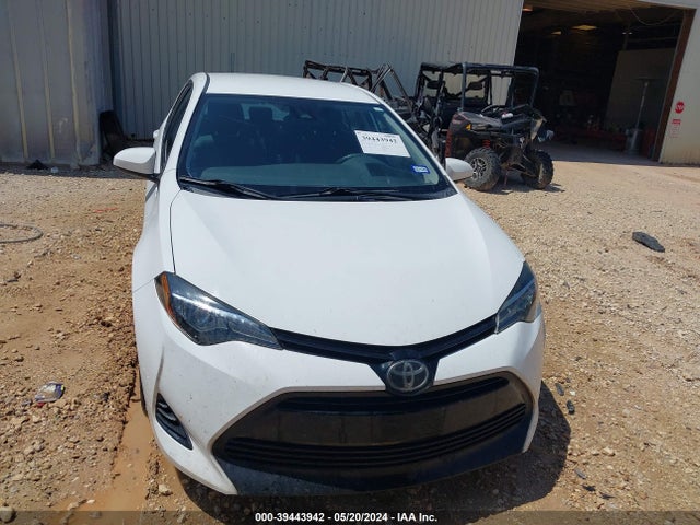 Toyota COROLLA LE 2018 2T1BURHE5JC073048 Image 13