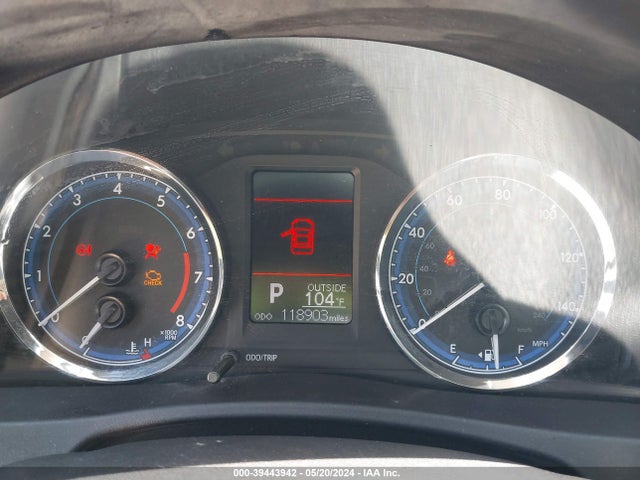 Toyota COROLLA LE 2018 2T1BURHE5JC073048 Image 7