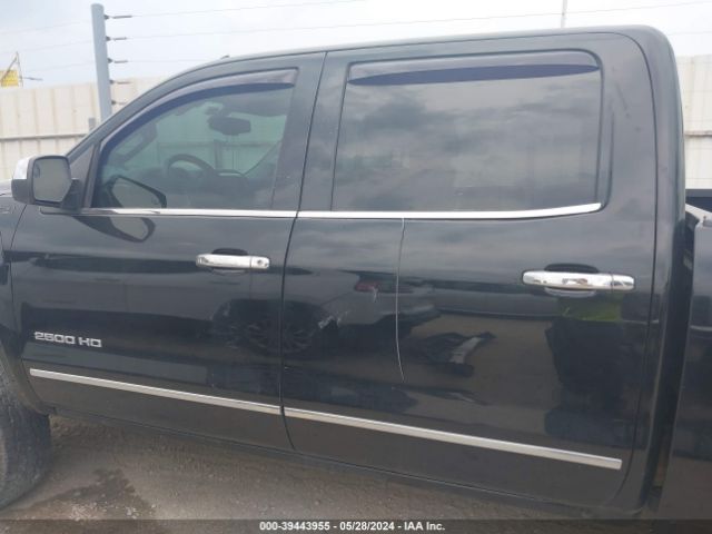 1GT12ZE88FF196910 GMC Sierra 2500hd Slt