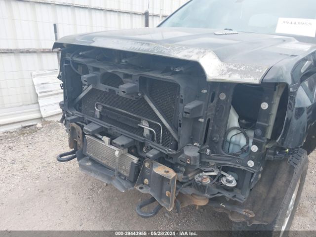 1GT12ZE88FF196910 GMC Sierra 2500hd Slt