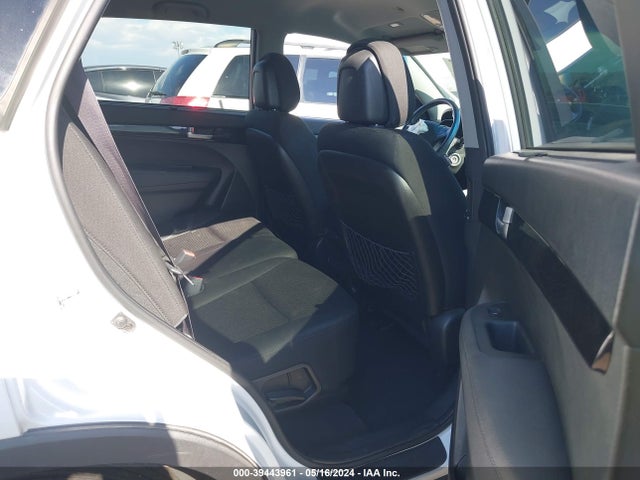 KIA SORENTO LX 2015 5XYKT4A6XFG653979 Image 8