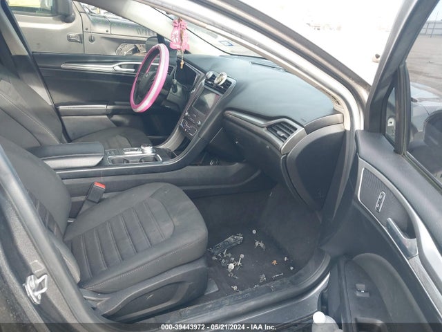 Ford FUSION SE 2020 3FA6P0HD1LR122258 Image 5