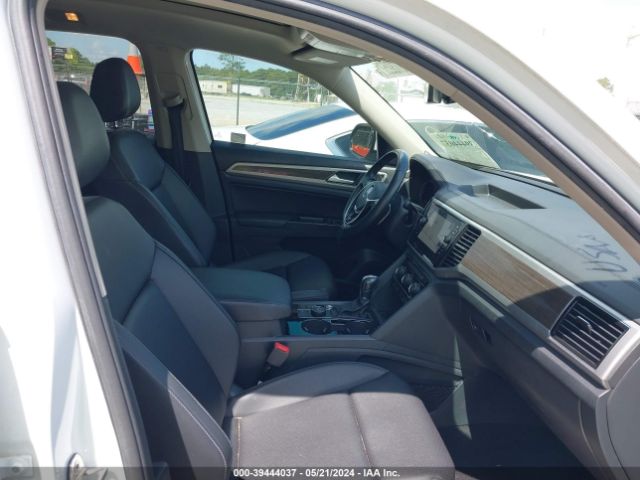1V2RR2CA2KC550331 Volkswagen Atlas 3.6l V6 Sel R-line