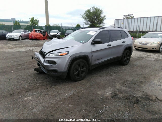 1C4PJLABXHW548013 Jeep Cherokee Altitude Fwd
