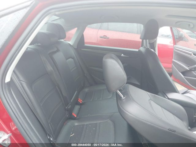 1VWMA7A30LC019552 Volkswagen Passat 2.0t R-line