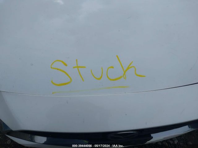 3MZBPACL8LM115928 Mazda Mazda3 Select Package