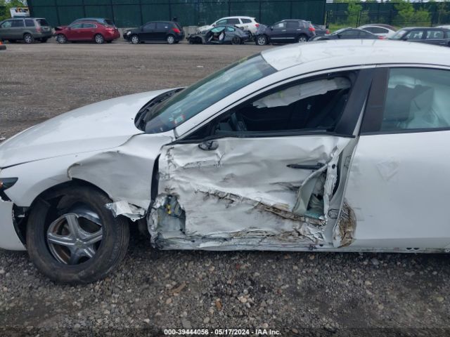 3MZBPACL8LM115928 Mazda Mazda3 Select Package