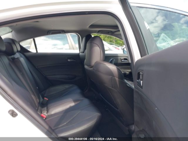 19UDE2F35MA003297 Acura Ilx Standard