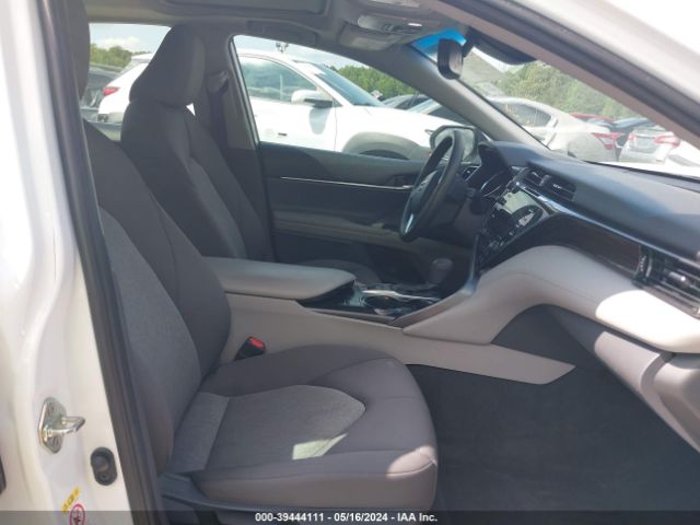 4T1B31HK1KU004870 Toyota Camry Hybrid Le