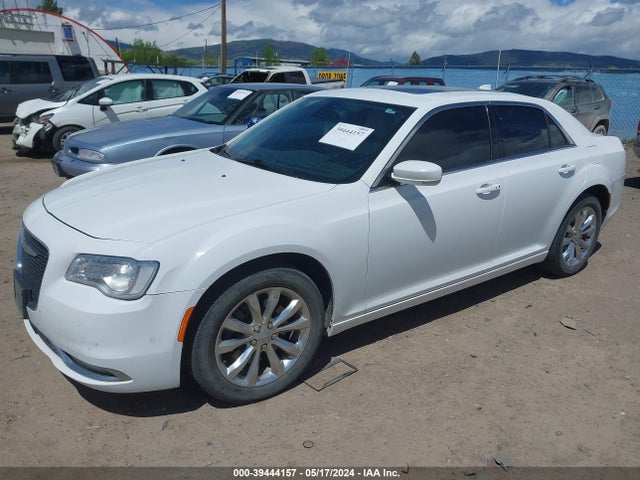 Chrysler 300 Anniversary Edition 2016 2C3CCARG9GH325041 Image 2