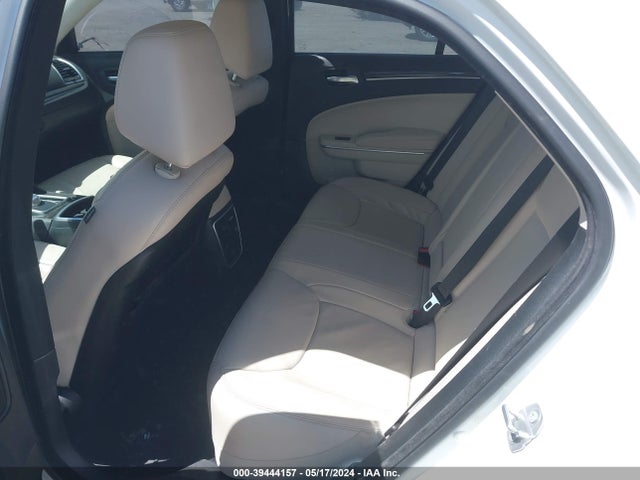 Chrysler 300 Anniversary Edition 2016 2C3CCARG9GH325041 Image 8
