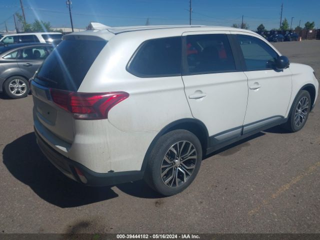 JA4AZ2A31HZ063477 Mitsubishi Outlander Es