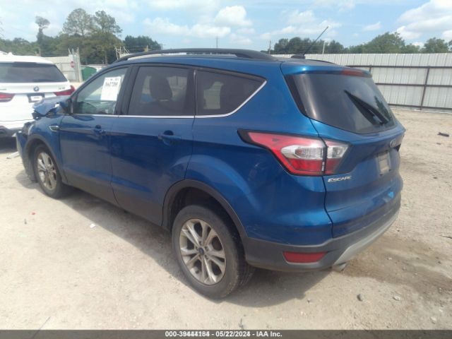1FMCU9GD3JUA05214 Ford ESCAPE SE
