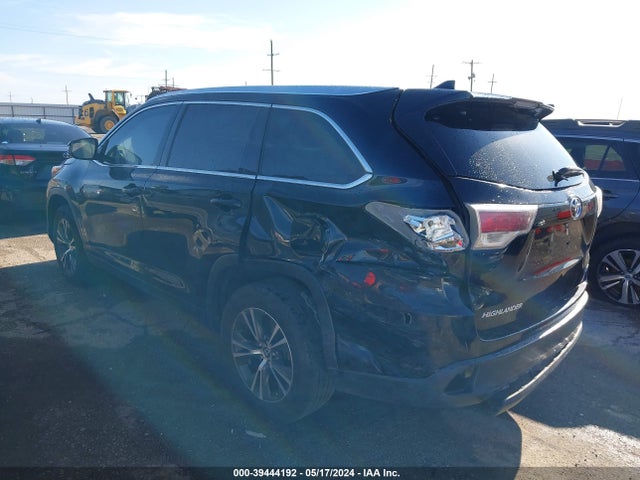 Toyota Highlander Xle V6 2016 5TDKKRFHXGS501635 Image 3