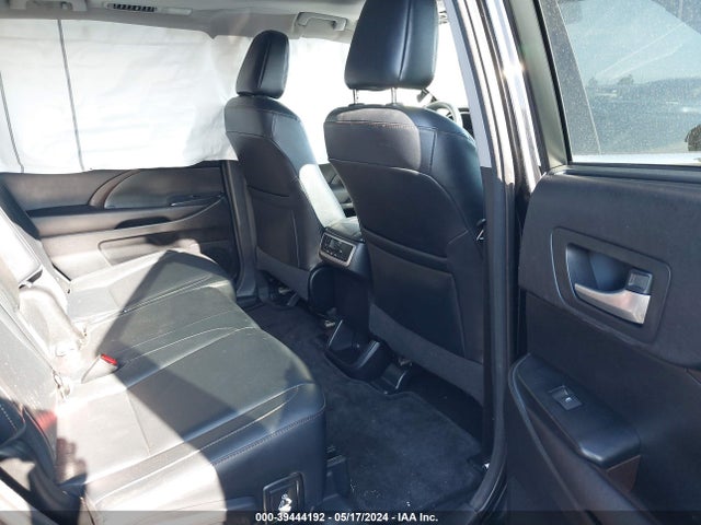 Toyota Highlander Xle V6 2016 5TDKKRFHXGS501635 Image 8