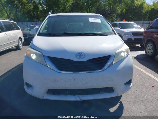 Toyota Sienna Le V6 8 Passenger 2014 5TDKK3DC5ES475446 Image 12
