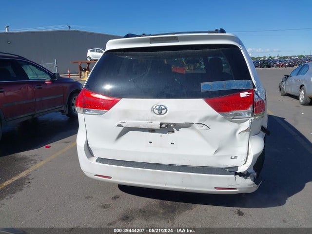 Toyota Sienna Le V6 8 Passenger 2014 5TDKK3DC5ES475446 Image 16