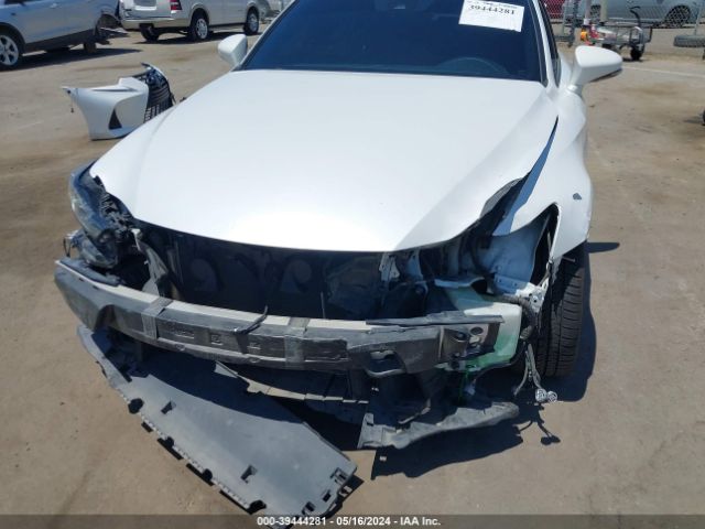 JTHBA1D21H5042908 Lexus IS 200T