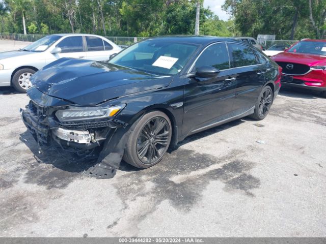 1HGCV2F99JA037531 Honda Accord Touring 2.0t