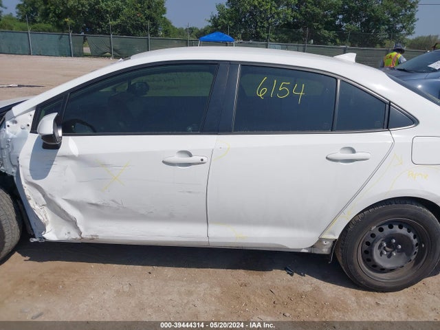 Toyota COROLLA LE 2022 JTDEPMAE9N3001656 Image 15