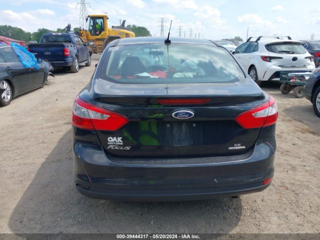 1FADP3F22EL301288 Ford FOCUS SE