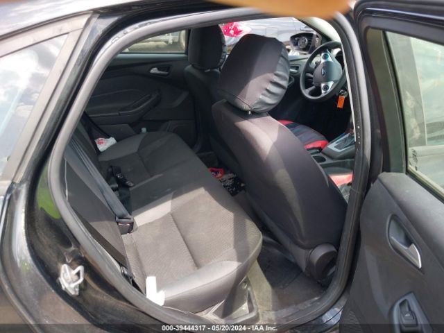 1FADP3F22EL301288 Ford FOCUS SE