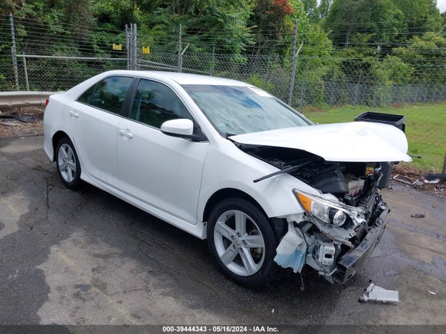 Toyota CAMRY SE 2014 4T1BF1FK3EU751952 головне зображення