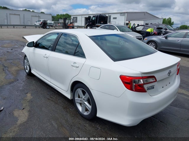 Toyota CAMRY SE 2014 4T1BF1FK3EU751952 Image 3