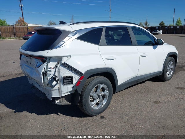 Hyundai TUCSON SEL 2024 5NMJBCDE1RH295922 Image 4