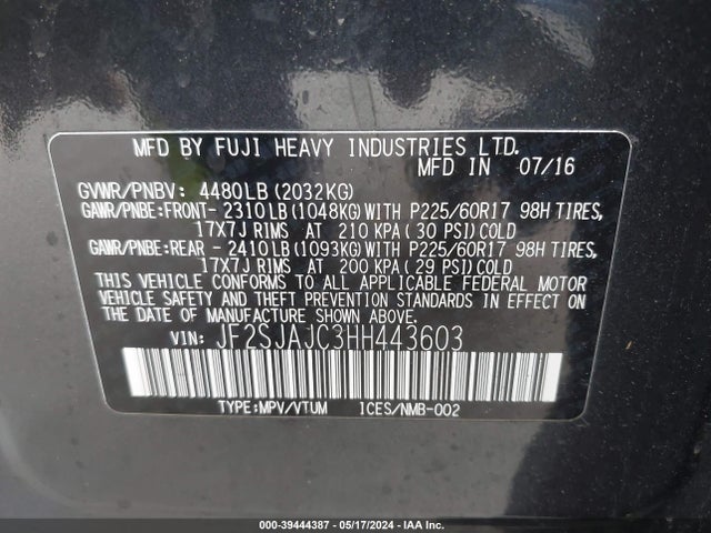 Subaru Forester 2.5i Limited 2017 JF2SJAJC3HH443603 Image 9